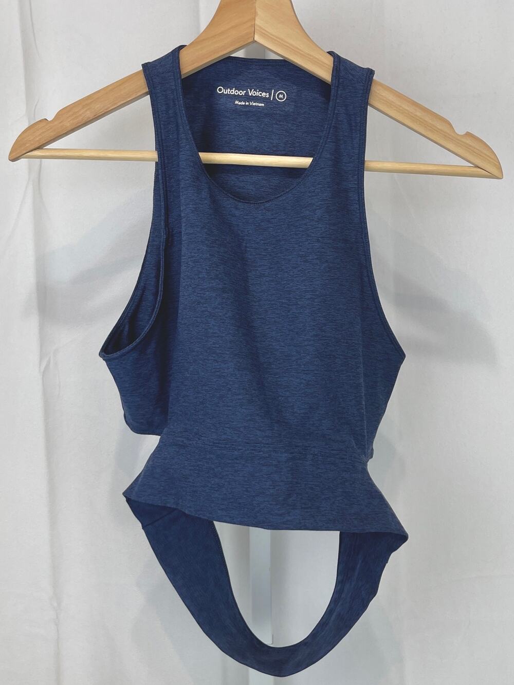 OUTDOOR VOICES Slashback Crop Top Sleeveless Cutout Workout Tank Blue Size M